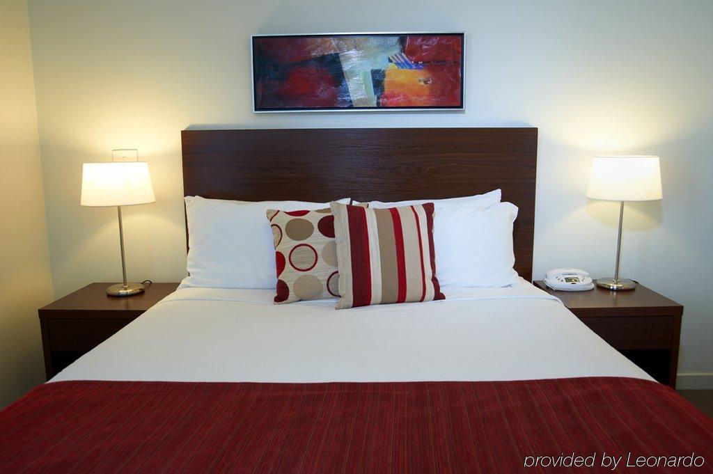 Quest On Dorcas Aparthotel Мелбърн Екстериор снимка