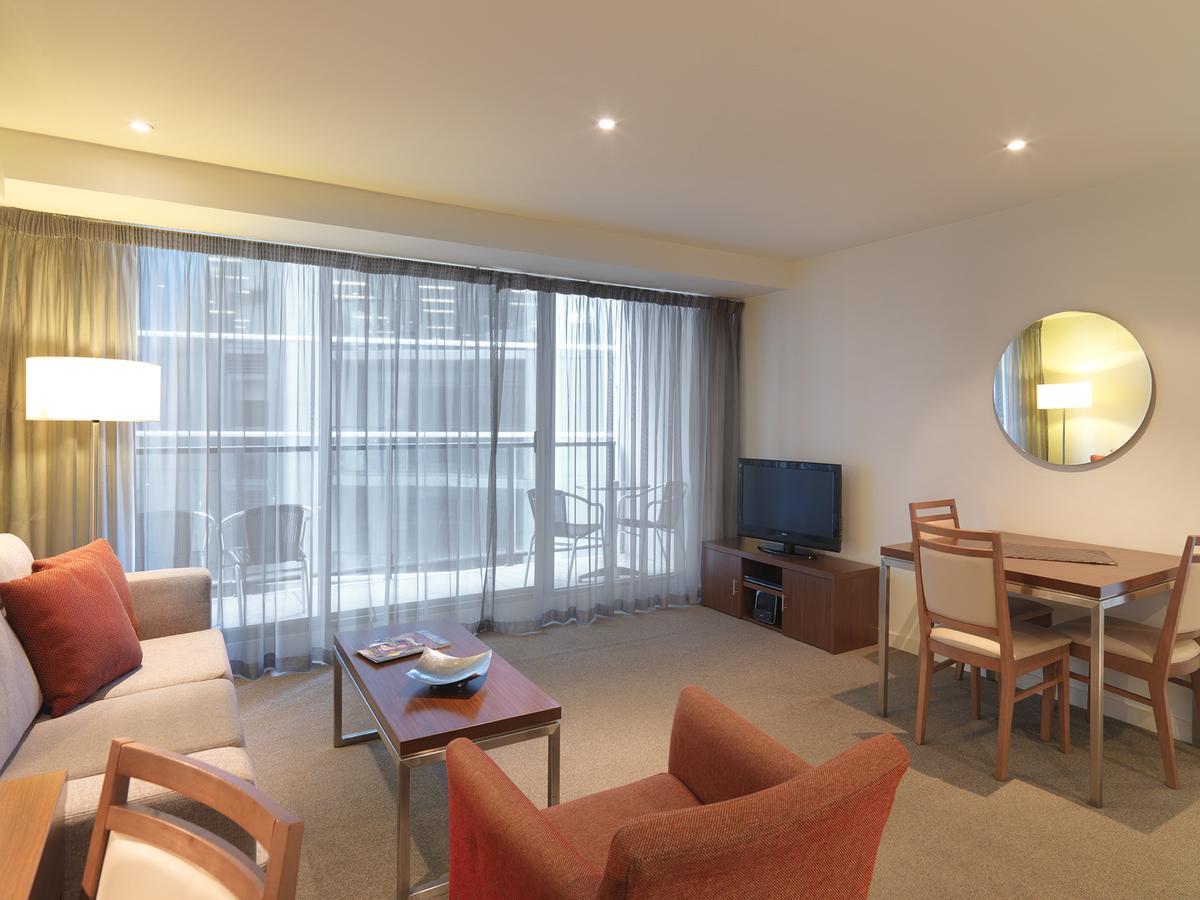 Quest On Dorcas Aparthotel Мелбърн Екстериор снимка